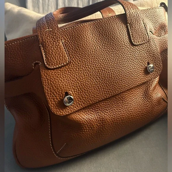 LANCEL SHOULDER BAG
BROWN SILVER
HARDWARE - Picture 6 of 14